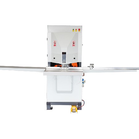 Double sawing disc pneumatic angle cutting machine