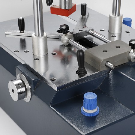 Adjustable nail angle machine