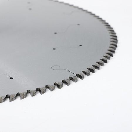 Aluminum alloy saw blade